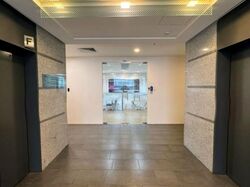 One Raffles Place (D1), Office #498298851
